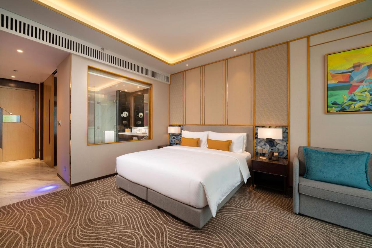 Fili Hotel At Nustar Cebu Exteriör bild