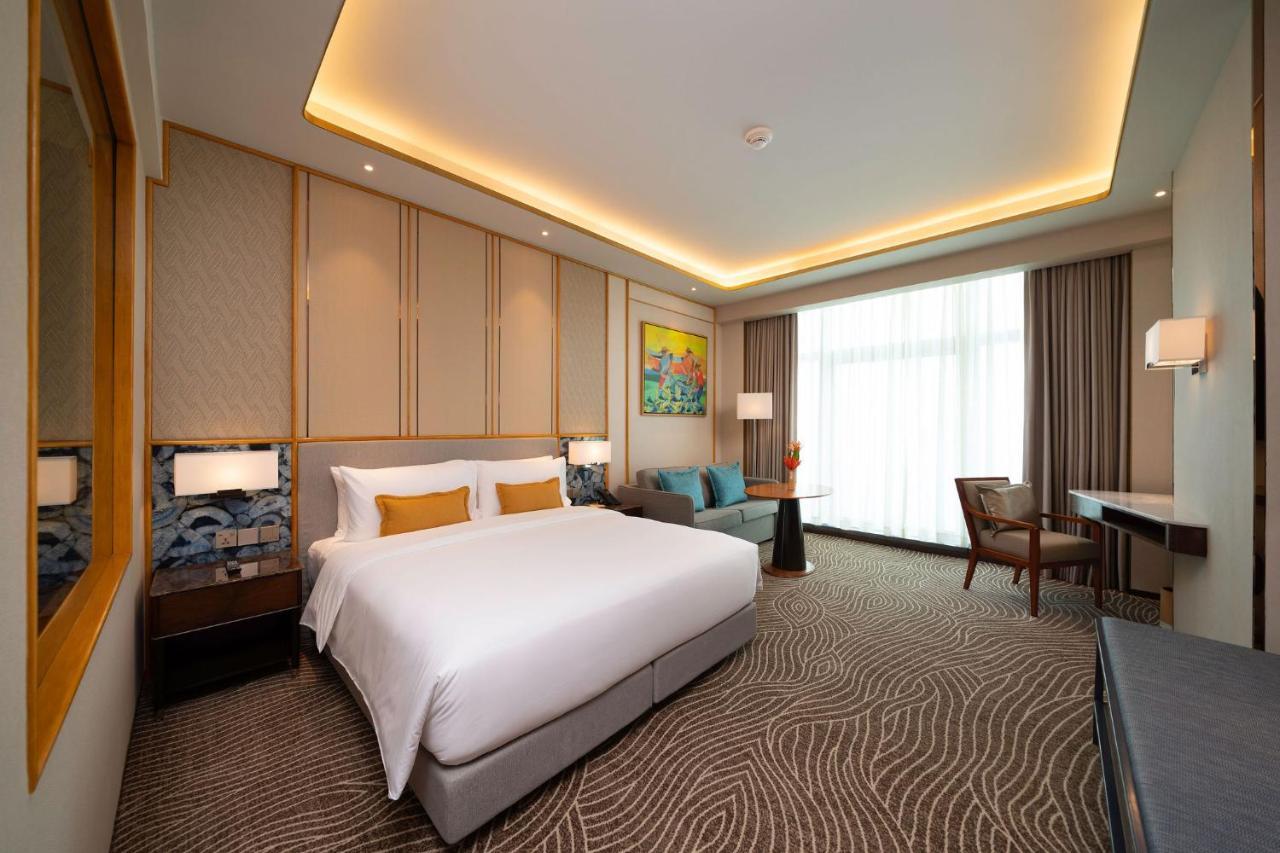 Fili Hotel At Nustar Cebu Exteriör bild